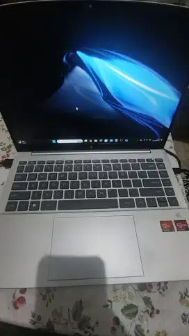 Laptop HP Pavilion Plus 14-ey0xxx