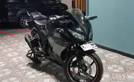 Dijual Cepat! Honda CBR 150 Keren, Mulus, Siap Touring!