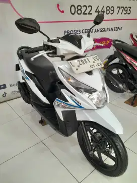 HONDA BEAT ECO PUTIH 2018