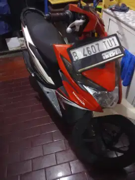 Honda Beat 2018 CBS merah putih
