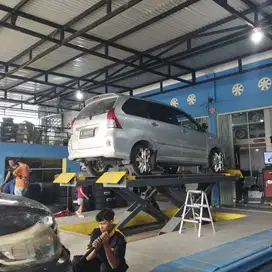 Dijual Cepat! Toyota Avanza Veloz 1.5 M/T 2012 – Tangan Pertama