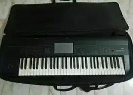 Keyboard Korg Krome 61 Plus Gigbag