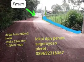 Tanah muka lebar pinggir jln