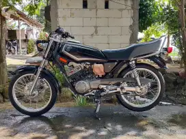 Jual motor kesayangan