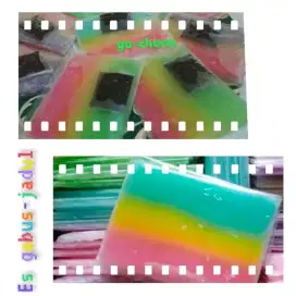 Es gabus-es pelangi