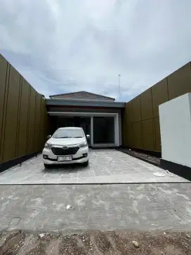 Rumah Termurah Carpot 2 Mobil Kawasan Perumahan Dekat Jl Solo