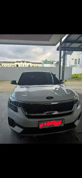 Jual kia seltos 2020 putih cantik banget