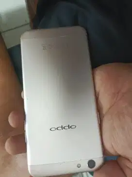 Oppo f3 ram 4/64 minus pernah ganti lcd