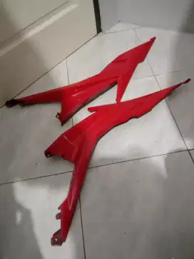 sambungan fairing bekas CBR 150R