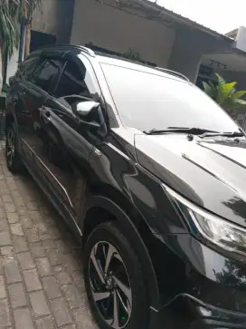 Rush 2022 hitam Full ORISINIL Km rendah