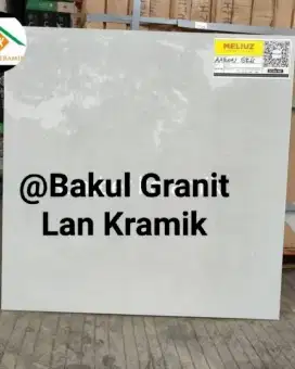 Granite Lantai ukuran 60 x 60 cm