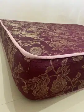 Spring Bed Bonus Meja Belajar