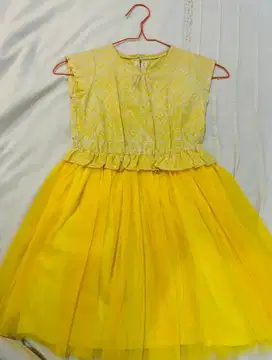 dress anak batik tutu