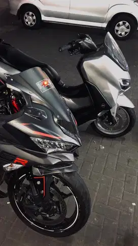 ZX25R SPECIAL LOW KM !