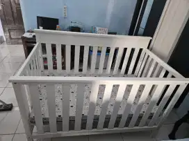 Ranjang bayi / box bayi