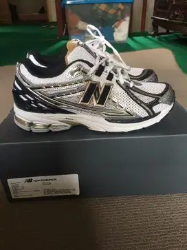 New Balance 1906r White Mettalic Gold