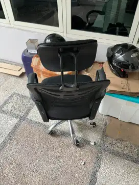 Kursi kantor merk informa