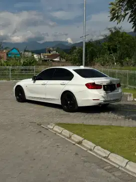 BMW 320i N20 2014