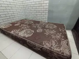 MURAH BANGET Kasur Springbed Ukuran 120×200 (Tanpa Dipan) Mulus 100%