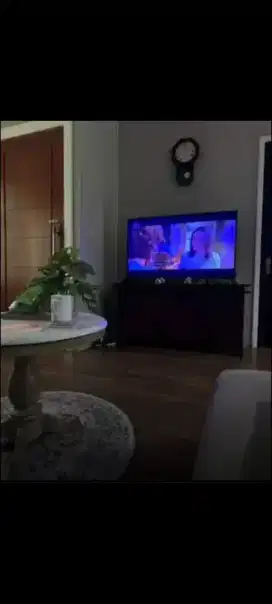 Service TV panggilan