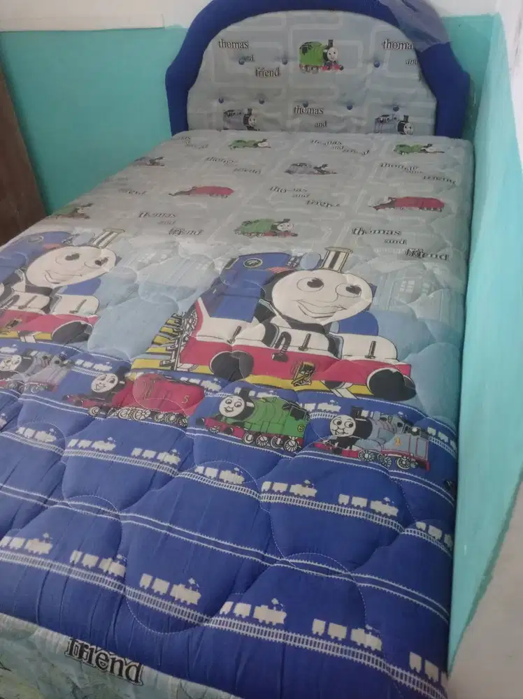 Springbad anak Uniland tanpa bantal