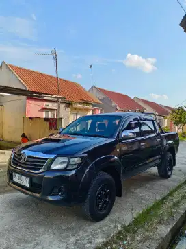 Hilux D.cabin 4x4