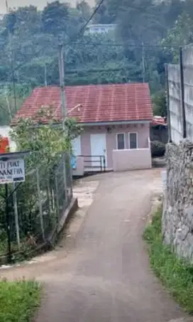 Jual rumah kontrakan