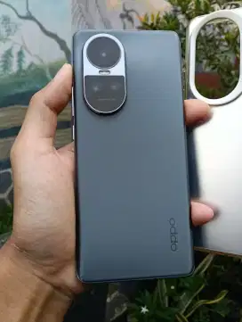 Oppo Reno 10 5G . Muluus Nominus