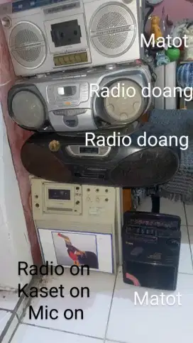 Tape,radio, bombox, ( take all)