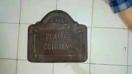 Pajangan dekorasi antik