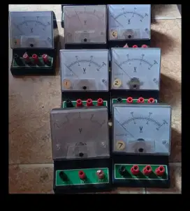 Volt meter dan ampere meter manual