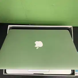 macbook ari 13 incih 256 GB ex iBox