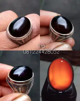 Akik yaman madu