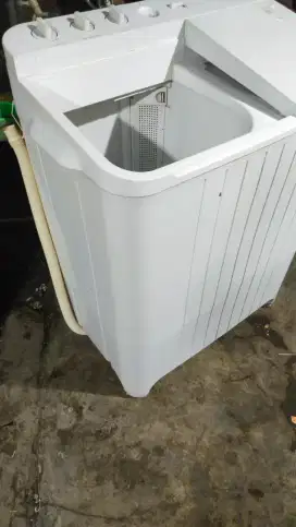 Mesin cuci Toshiba kapasitas 7,7kg Normal semua tinggal langsung pakai