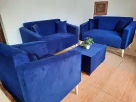 Sofa mewah elegan mulus masih fress
