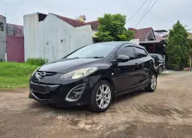 Mazda 2 AT Bensin 2012