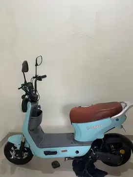 Sepea Listrik Uwinfly