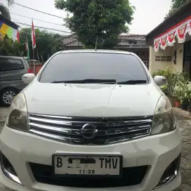 Nissan Grand Livina 1.5 Ultimate AT 2012