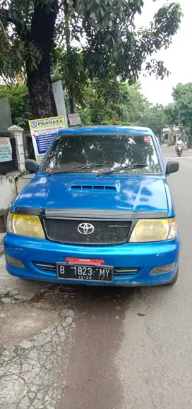Toyota Kijang 2000 Bensin