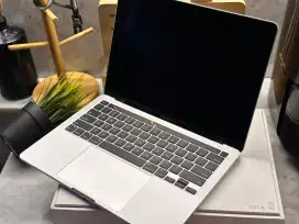 Macbook Pro M1 512GB Like New Fullset Ibox Air MBP Apple Laptop 13 in
