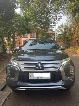 Pajero Sport Dakar 4x2 grey 2022