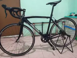 Jual Sepeda Roadbake Helios F. 10 Edisi Warna Hitam