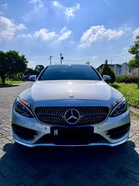 Mercedes Benz C300 AMG W205