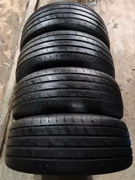 Continental 235 55 R19