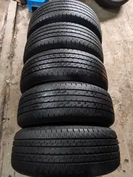 Bridgestone turanza er33 215 55 R17