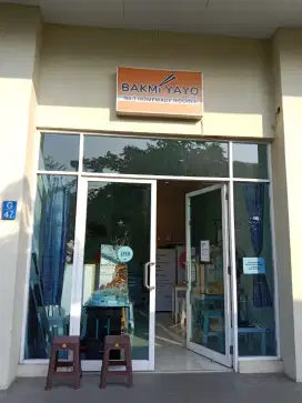 Dibutuhkan Staff Wanita Resto Bakmi (Halal)