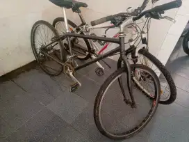 Sepeda MTB Hitam