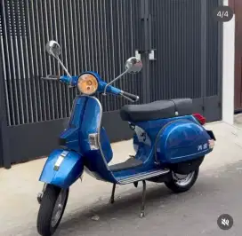 Bismillah ,dijual vespa p150x est. 1982 europa style