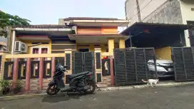 Di jual rumah murah nego, dekat dari stasiun Serpong, pasar serpong