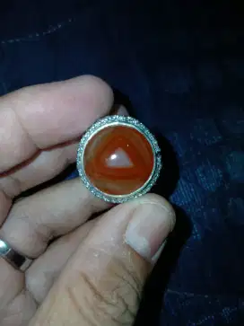 Batu gambar segitiga iket perak